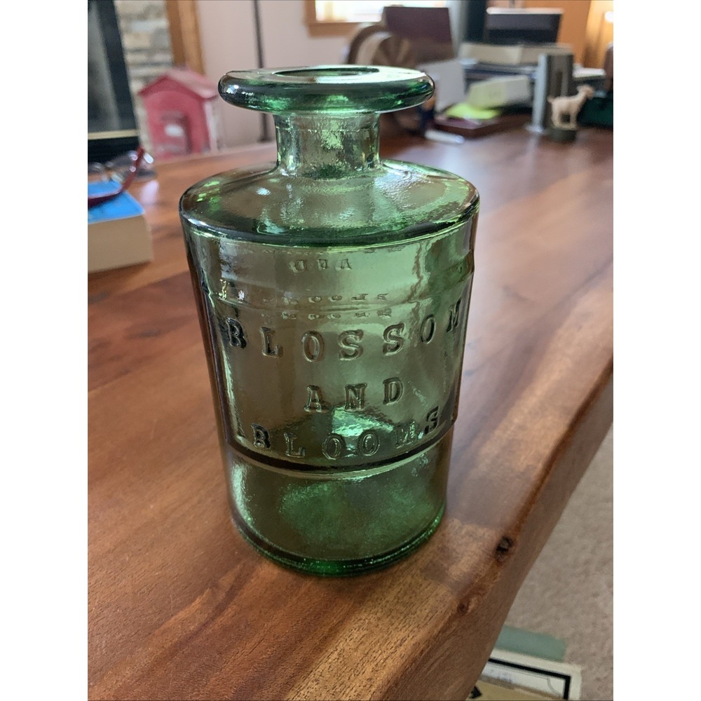 Green Recycled Glass Vase Apothecary Style New Spain Home Decor